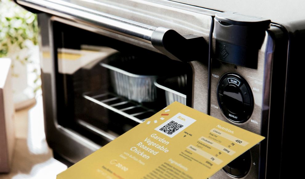 매우 바쁜 현대인을 위한 밀키트용 스마트오븐