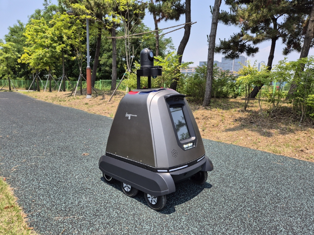 [AI서머리] 순찰 거뜬 韓 안전로봇‧케이엠디바이오 딥테크팁스 선정