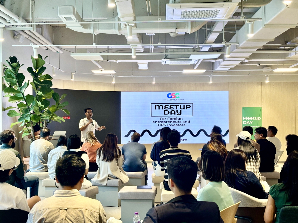 [AI서머리] 외국인 창업자 투자유치 밋업 데이 개최‧강한 소상공인 라이콘 피칭대회 개최