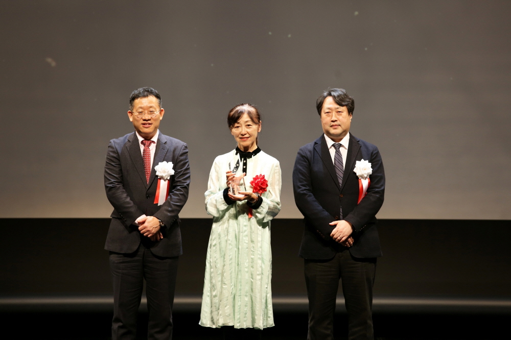 [AI서머리] 서울경제진흥원, ‘동행人 함께 하는 날’‧콘진원, 한류공로상 ‘코코로 어워드 2024’ 개최