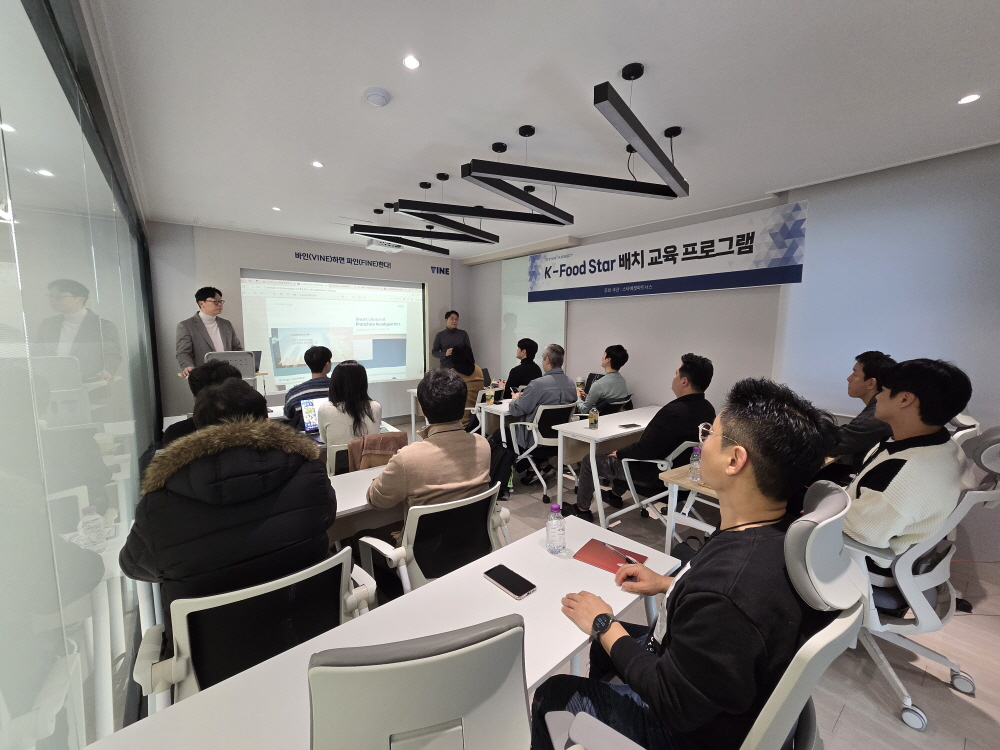 [AI서머리] 경콘진, 2024 경기 스토리작가 창작소 성료‧무신사, 日 조조와 국내 브랜드 일본 진출 가속화